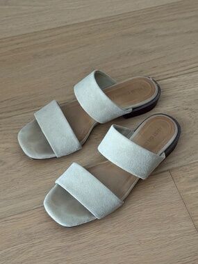 MARI GIUDICELLI asami sandal suede size 6.5
